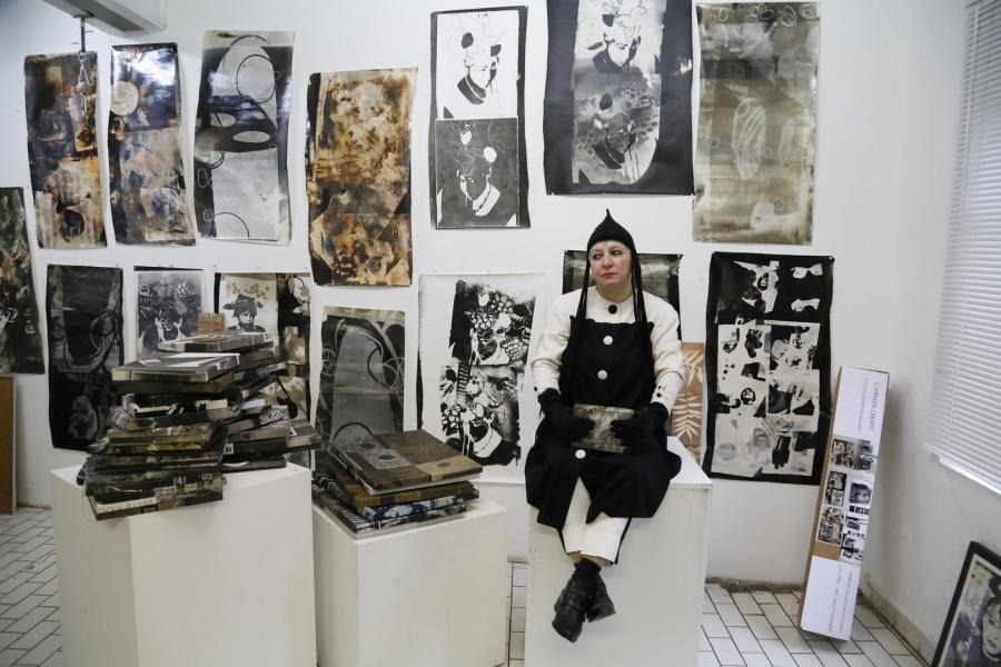 Schloss Bruchsal, Event, Ausstellung, Sammlung Carmen Oberst, 2014, Carmen Oberst im Atelier