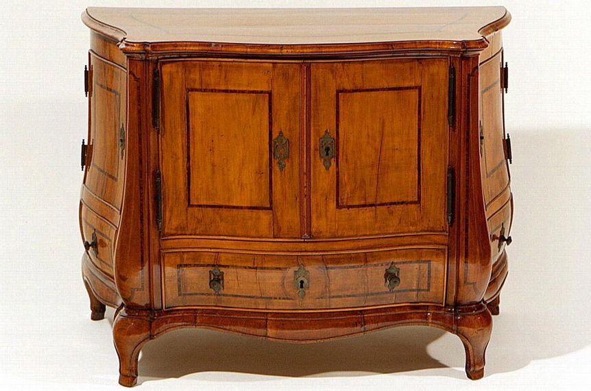 Photo: Staatliche Schlösser und Gärten Baden-Württemberg, Arnim Weischer Console table by Abraham Roentgen, circa 1765