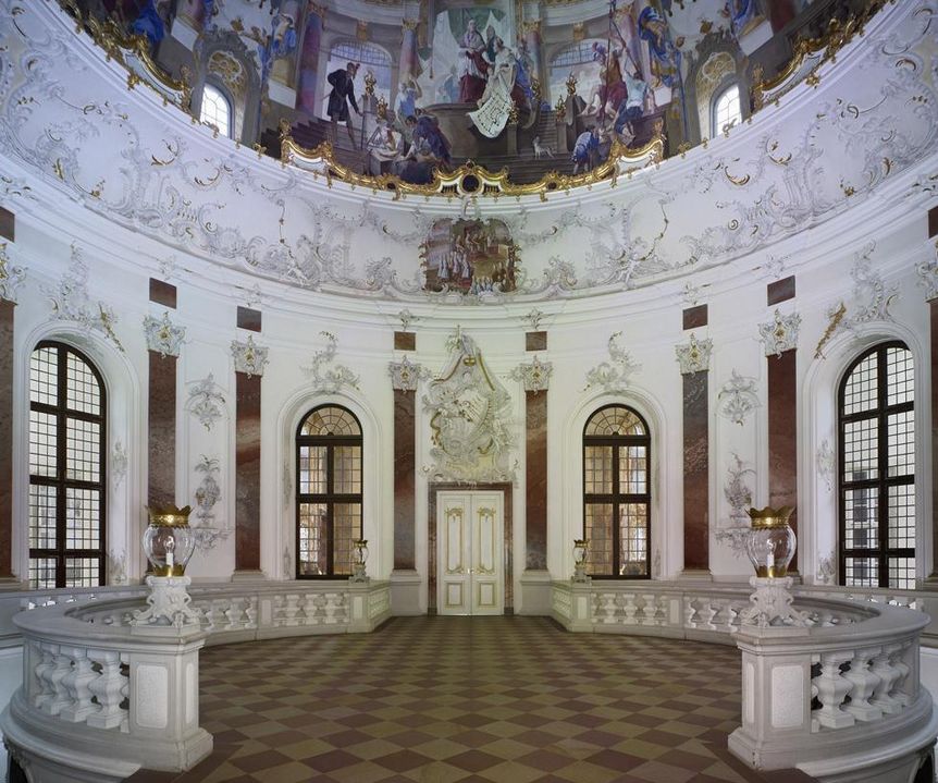 Photo: Staatliche Schlösser und Gärten Baden-Württemberg, Arnim Weischer Domed Hall of Bruchsal Palace with the entrance to the Marble Hall