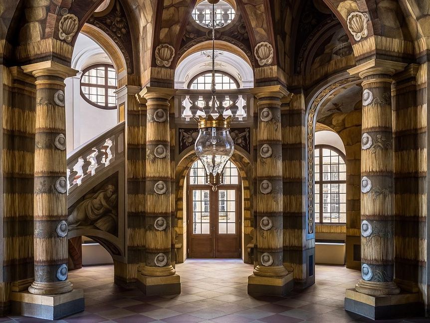 Image: Dr. Manfred Schneider, Nußloch, www.manfred-schneider.de Bruchsal Palace, Look inside the grotto